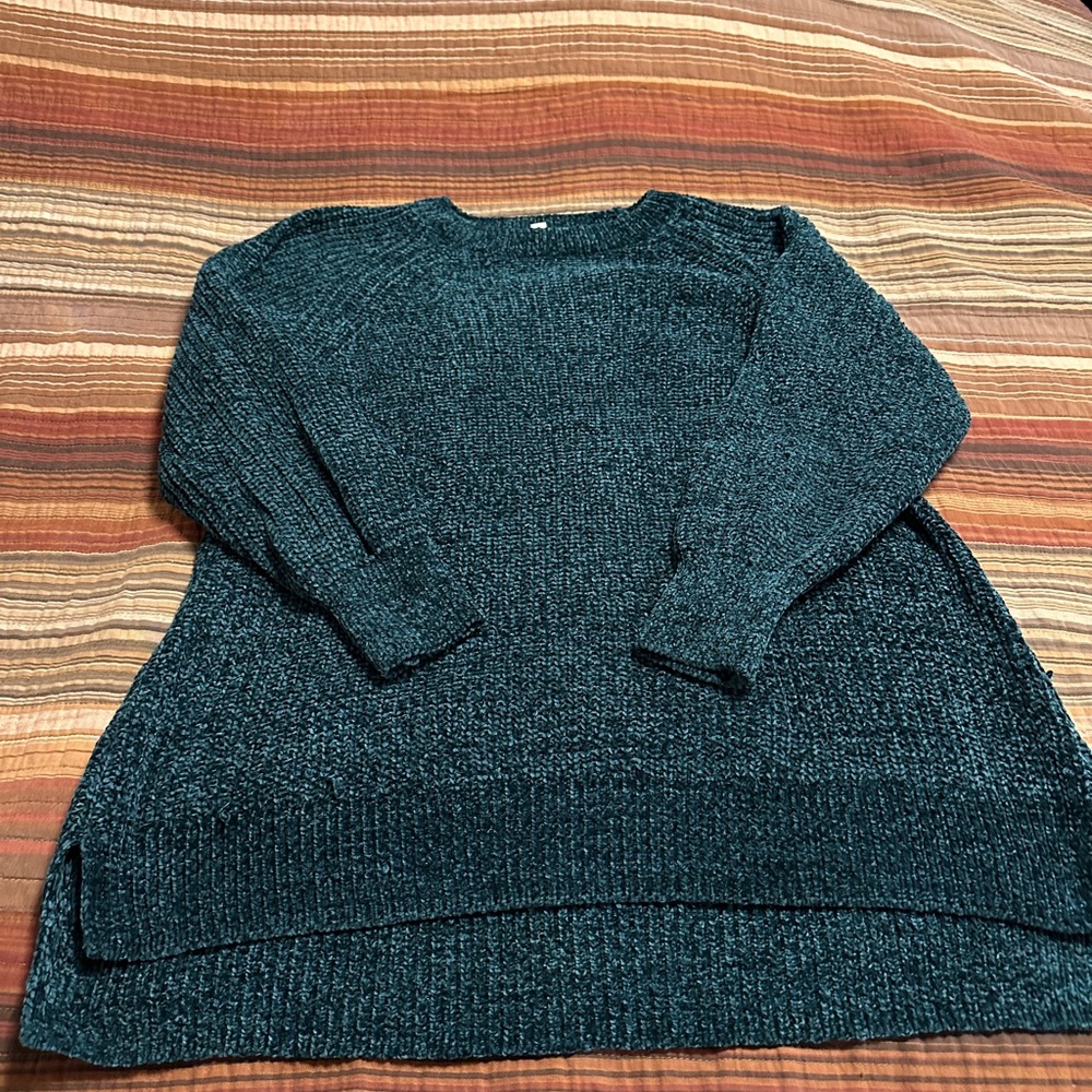 Women’s Sweater
